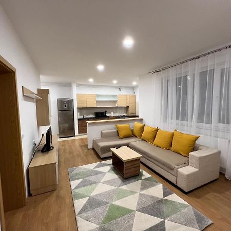 Mrm Aparthome Флорешты Экстерьер фото